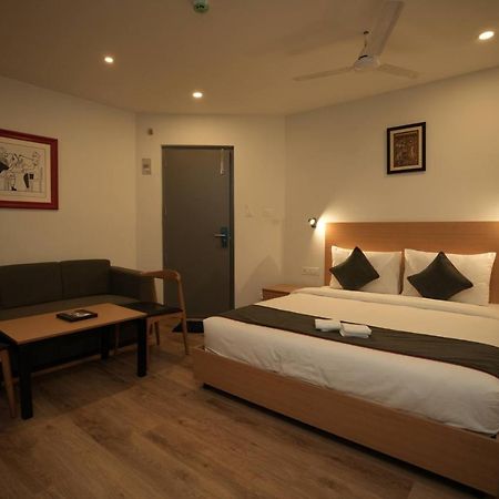 Hotel Grand Ganpat Vellore Zewnętrze zdjęcie
