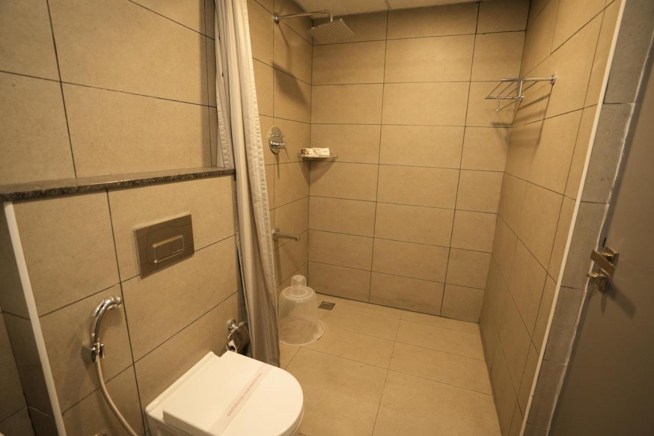 Hotel Grand Ganpat Vellore Zewnętrze zdjęcie