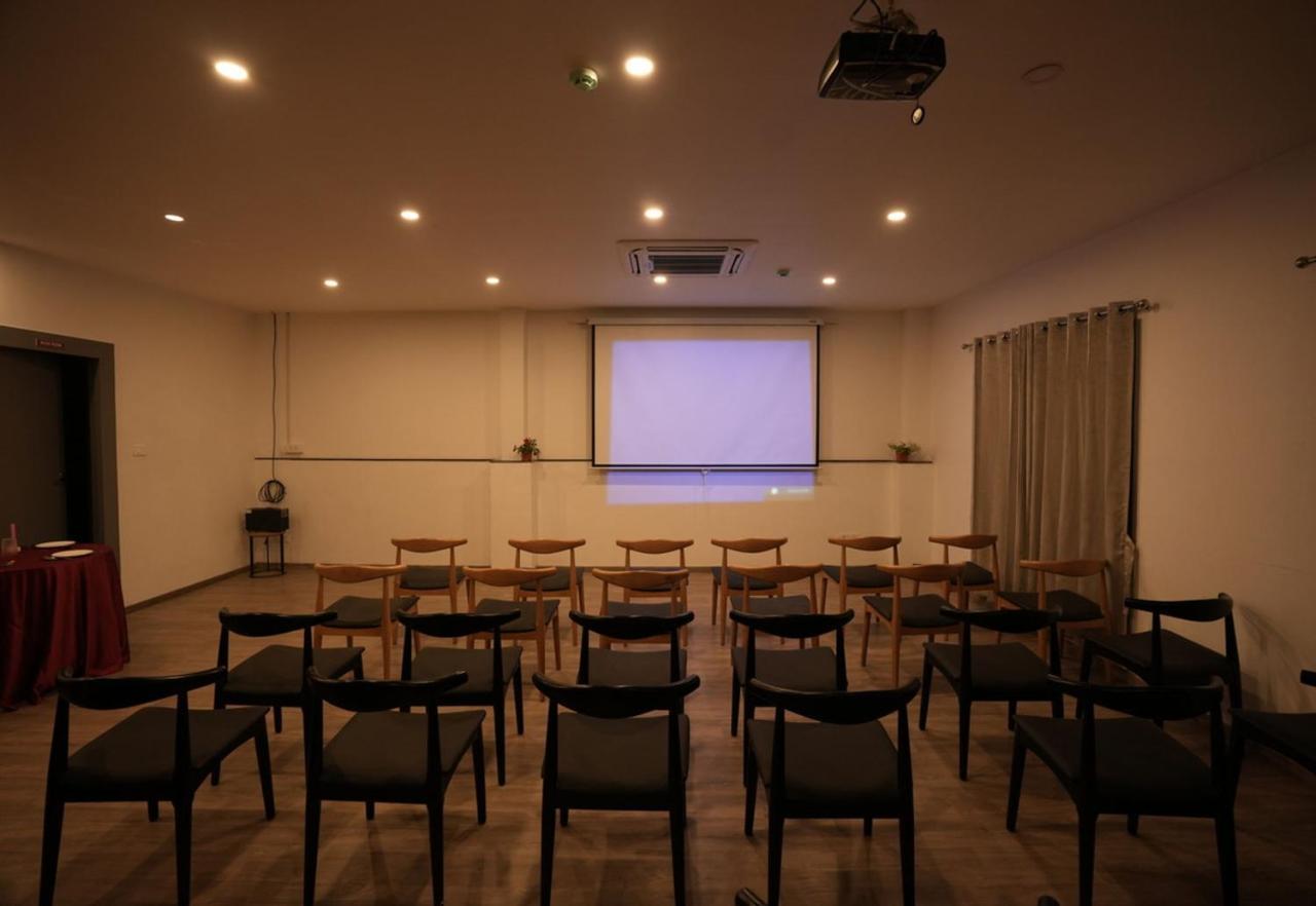 Hotel Grand Ganpat Vellore Zewnętrze zdjęcie